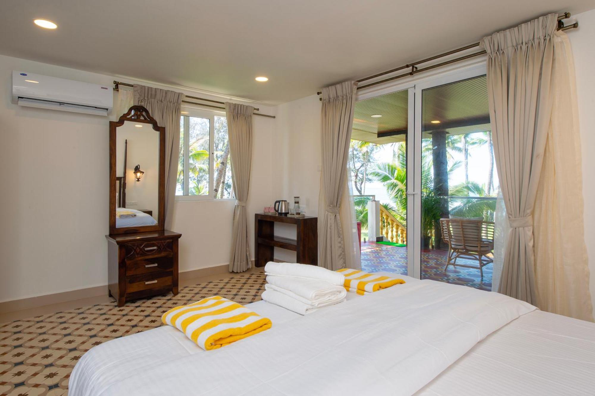 The Rose Goa Beach Resort Agonda Esterno foto