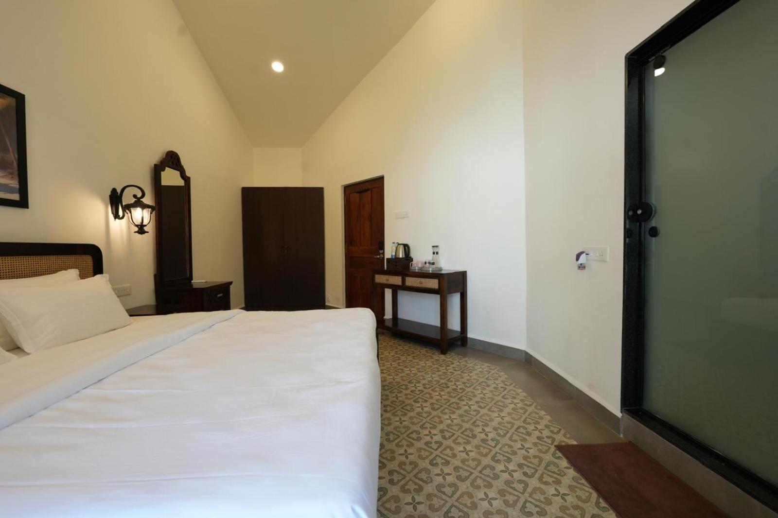 The Rose Goa Beach Resort Agonda Esterno foto